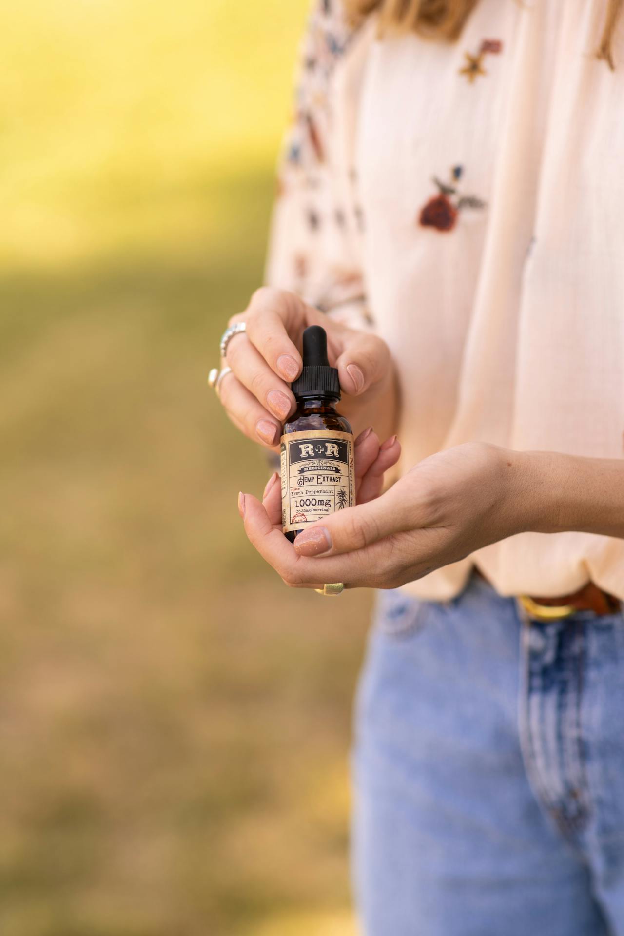 Tinctures, Oils, and Sublingual Cannabis